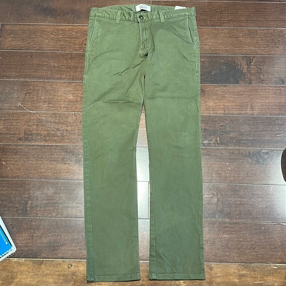 Naked & Famous Slim chino pant - Picture 2 of 5